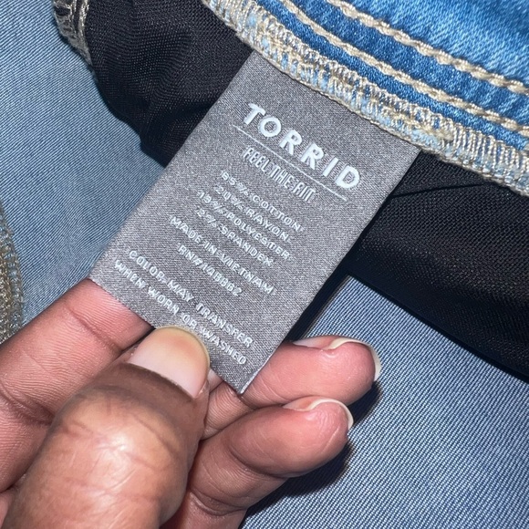 NWT Torrid Light Blue Crop Lean Ankle Jeans size 6X - Picture 8 of 10